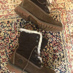 Timberland Women's Courmayeur Valley 6" Shearling